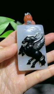 俄料黑皮与新疆和田玉:谁更胜一筹?