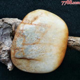 和田籽料石包玉